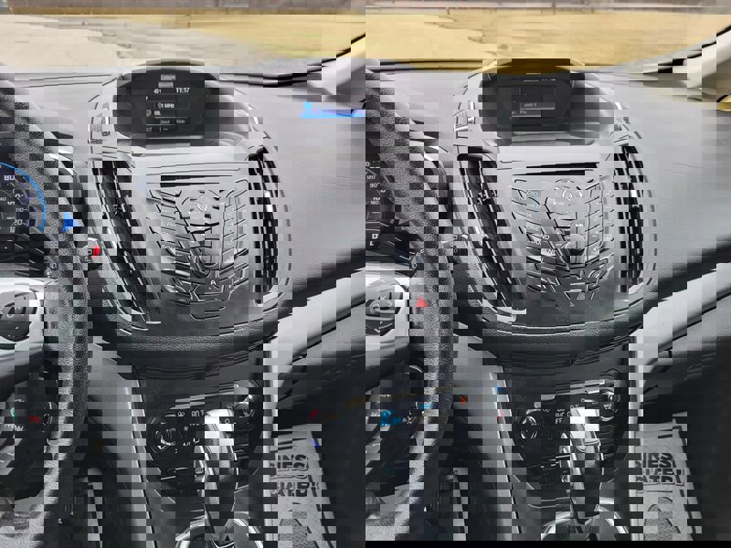 Used 2015 Ford C-MAX SE w/ Interior Protection Package image 18