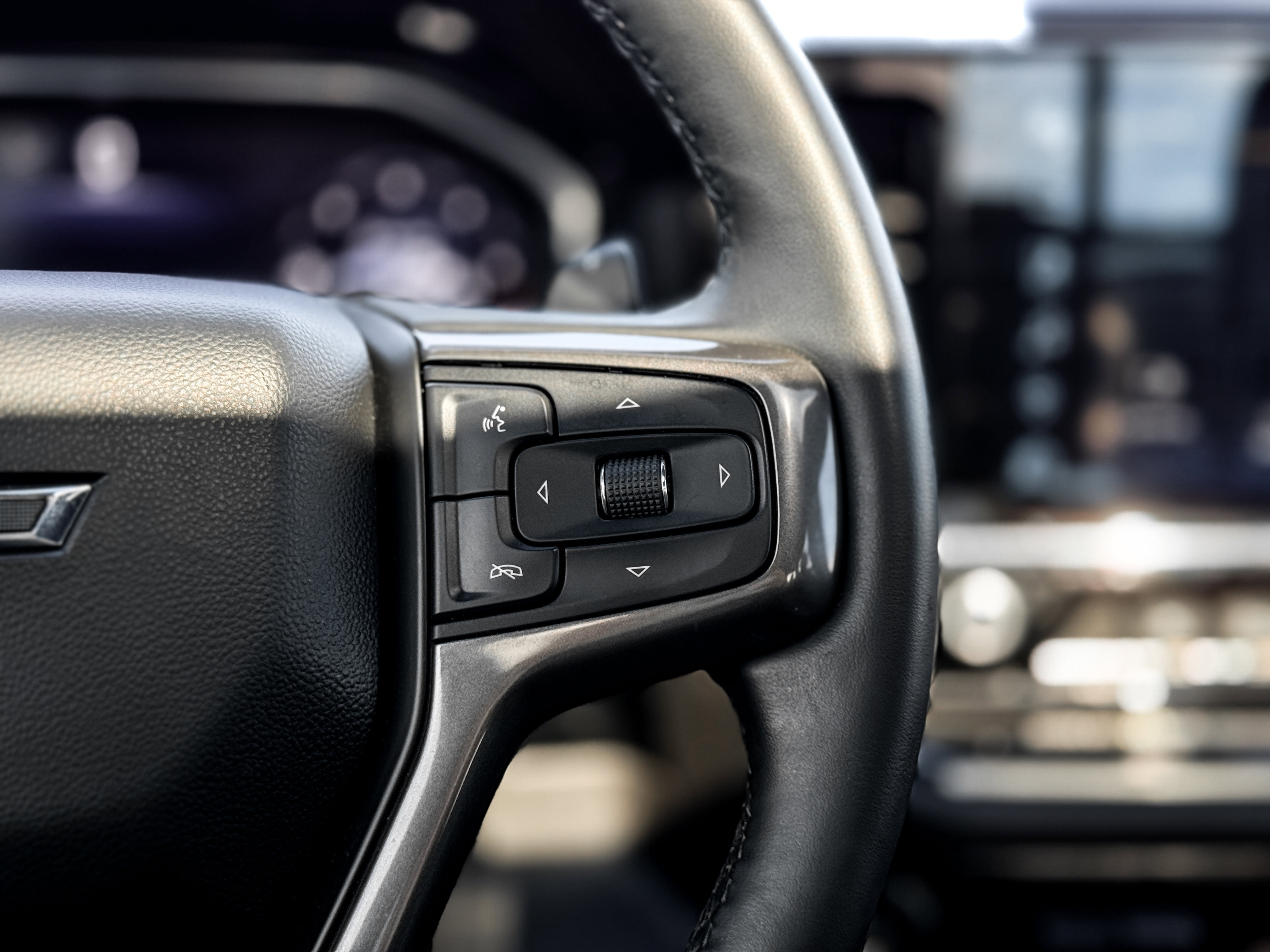 Certified 2024 Chevrolet Silverado 1500 ZR2 w/ Technology Package image 12