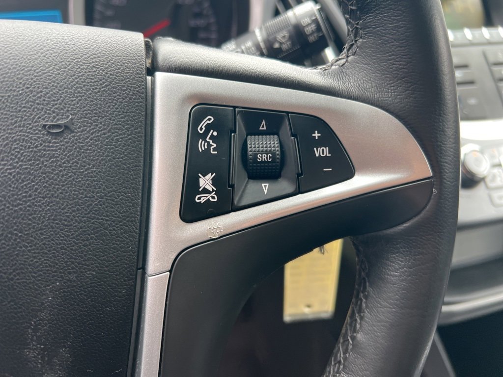 Used 2016 Chevrolet Equinox LTZ w/ Enhanced Convenience Package image 13