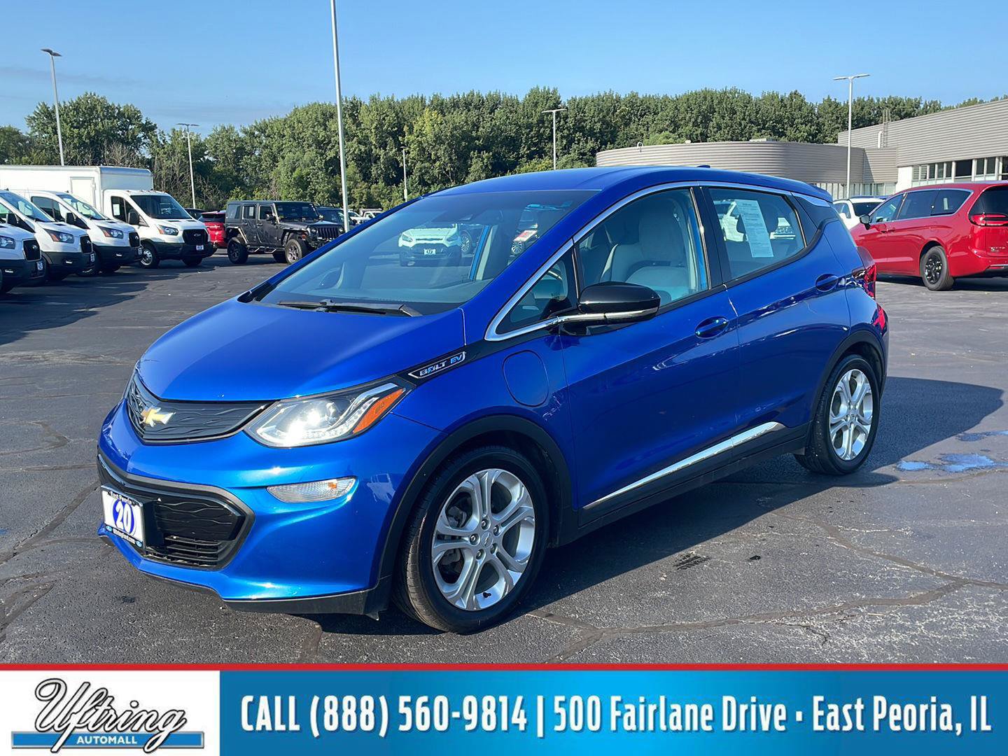 Used 2020 Chevrolet Bolt LT FWD image 1