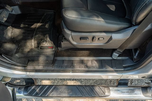 Used 2013 Ford F250 Lariat w/ Lariat Ultimate Pkg AWD/4WD image 18