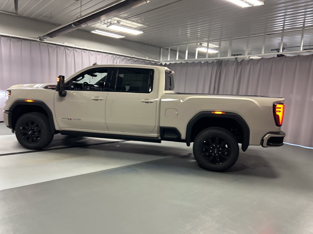 New 2026 GMC Sierra 2500 AT4 w/ AT4 Premium Plus Package AWD/4WD image 4