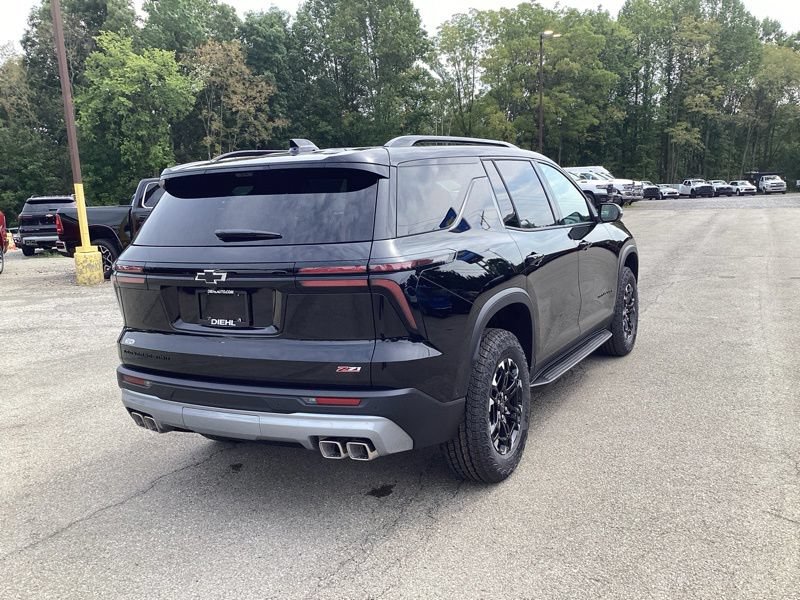 New 2027 Chevrolet Traverse Z71 w/ Enhanced Driving Package AWD/4WD image 7