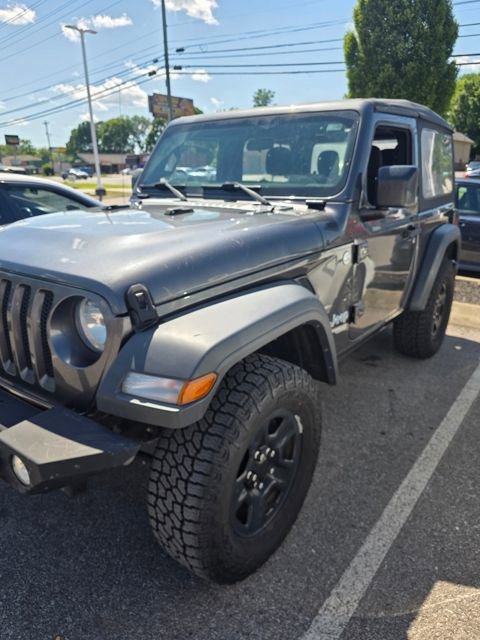 Used 2018 Jeep Wrangler Sport AWD/4WD image 2