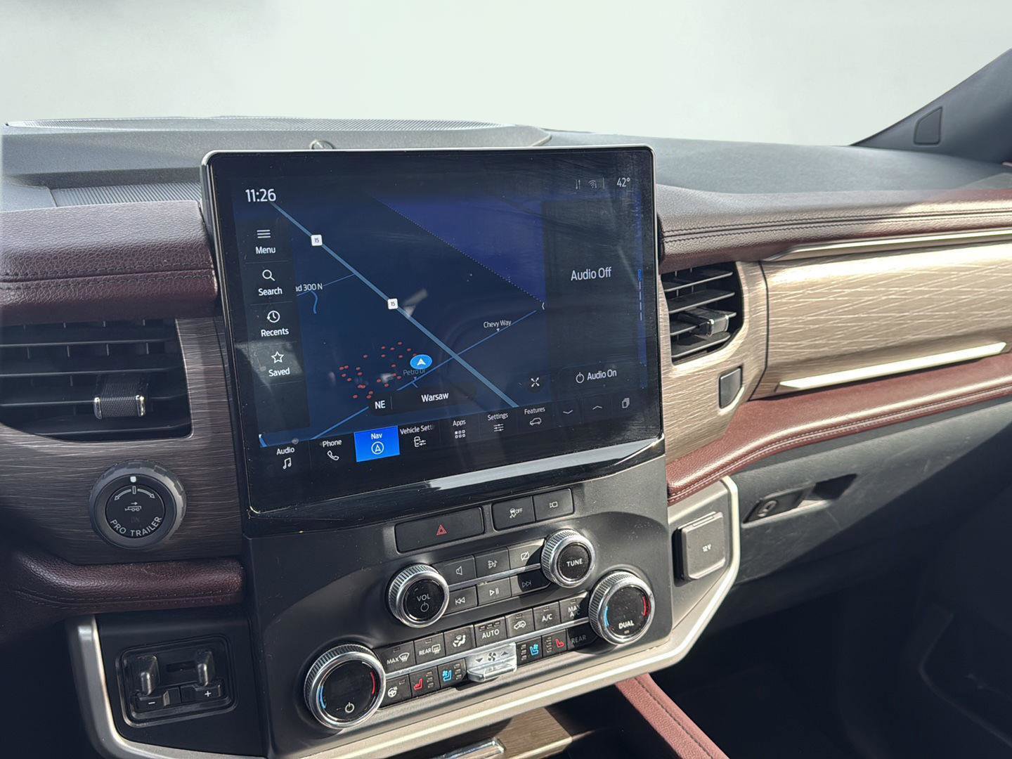 Used 2023 Ford Expedition Max Limited image 13