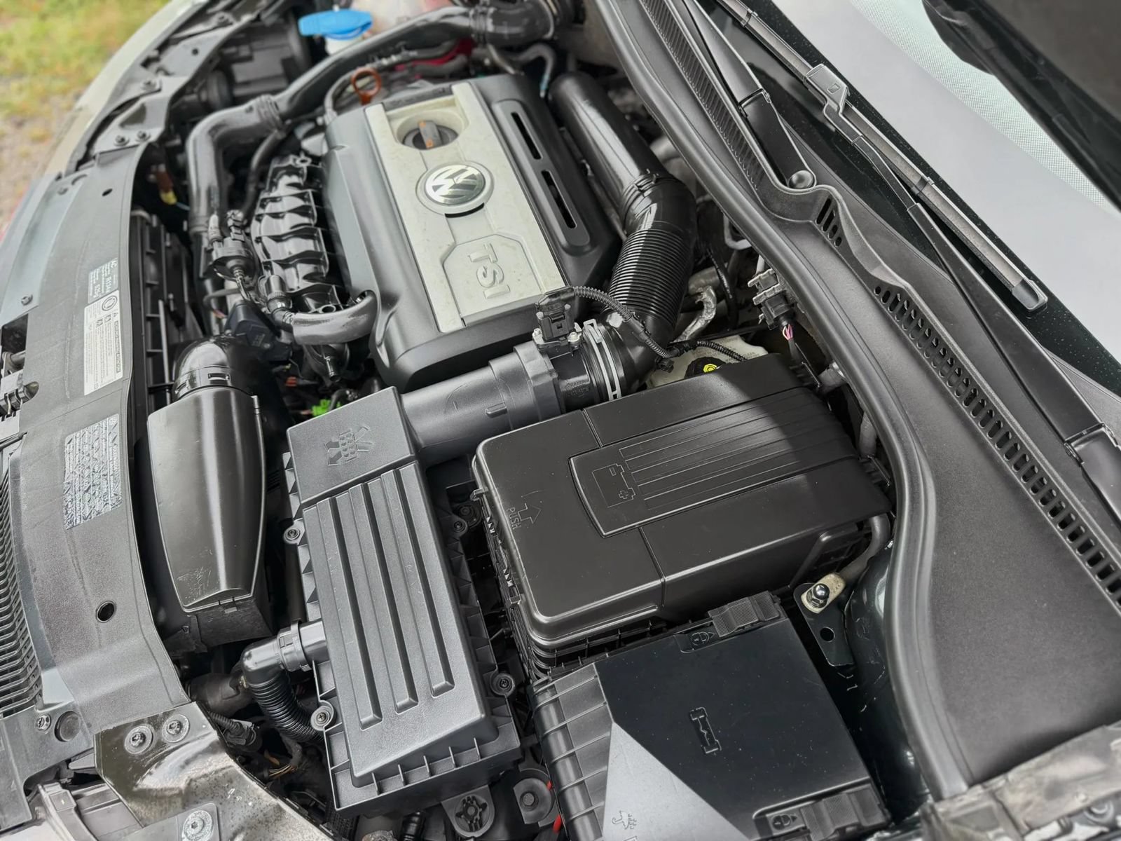 Used 2010 Volkswagen GTI 2-Door FWD image 53