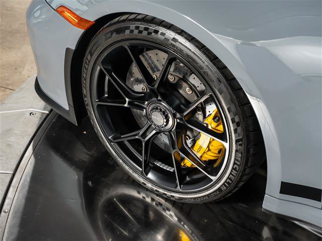 Certified 2024 Porsche 911 GT3 RWD image 16