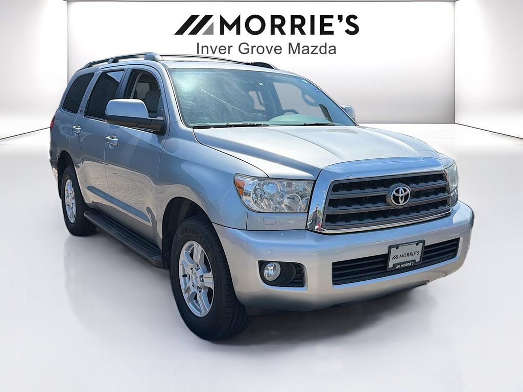 Used 2016 Toyota Sequoia SR5 AWD/4WD image 3