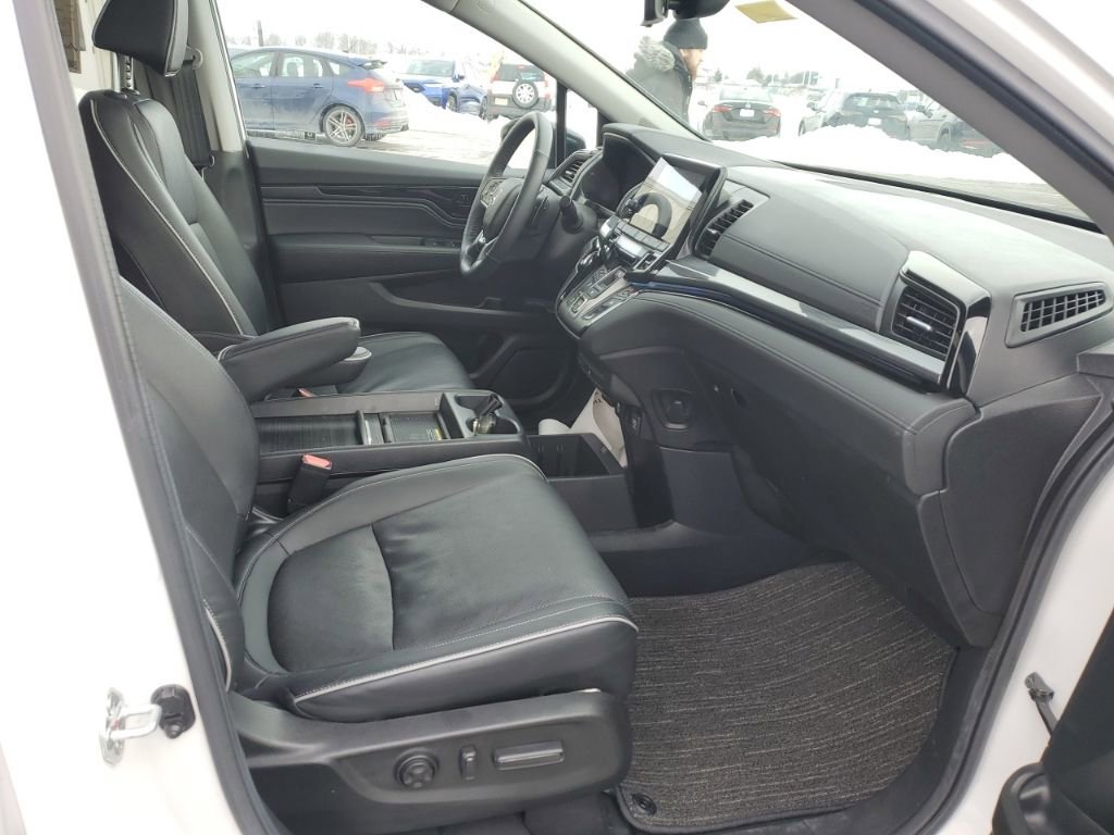 Used 2024 Honda Odyssey Elite image 32