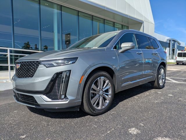 Used 2024 Cadillac XT6 Premium Luxury w/ Technology Package image 8