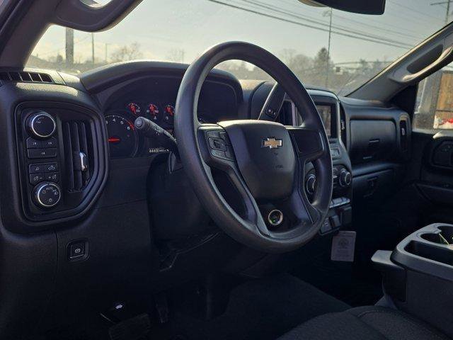 Used 2025 Chevrolet Silverado 2500 Custom w/ Custom Value Package image 22