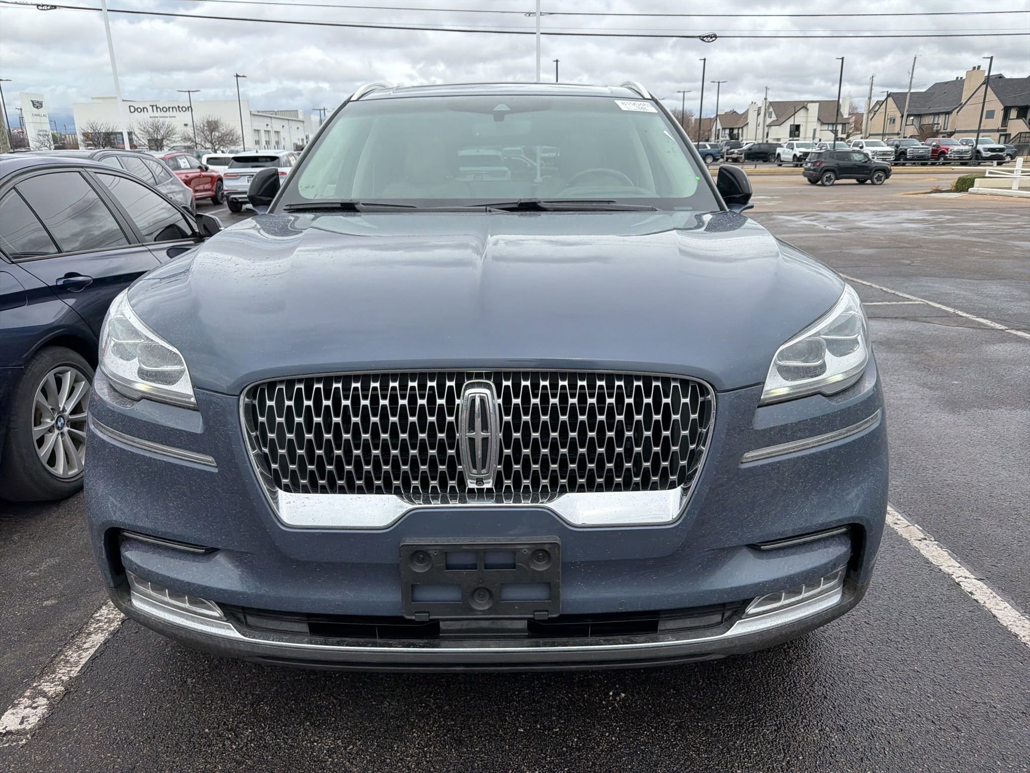 Used 2021 Lincoln Aviator Reserve w/ Equipment Group 202A image 2