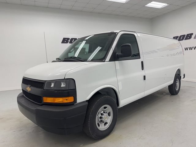 New 2026 Chevrolet Express 2500 Extended w/ Driver Convenience Package RWD image 1