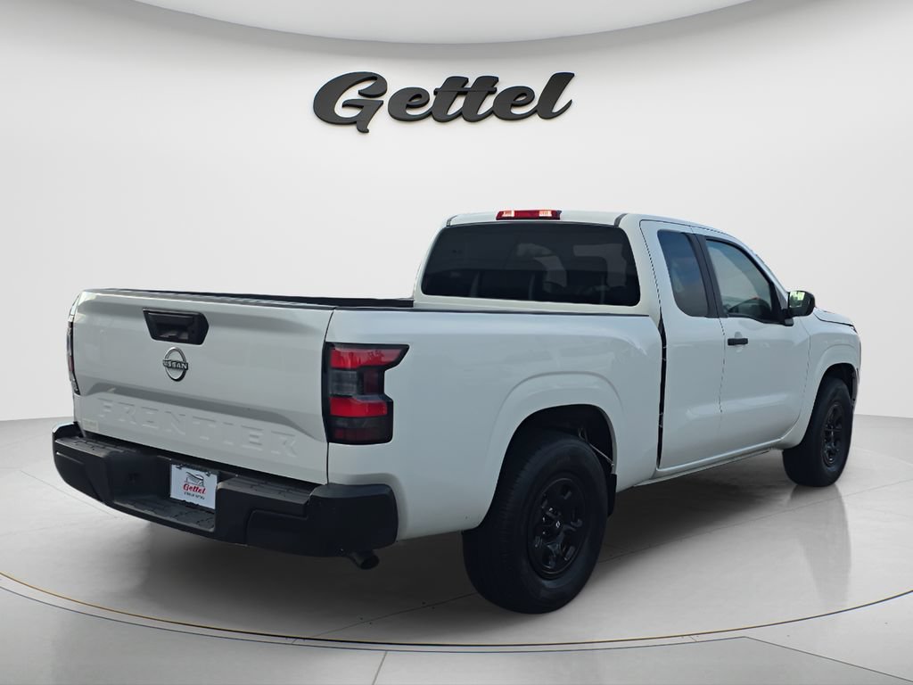 Used 2024 Nissan Frontier S w/ S Utility Package RWD image 5