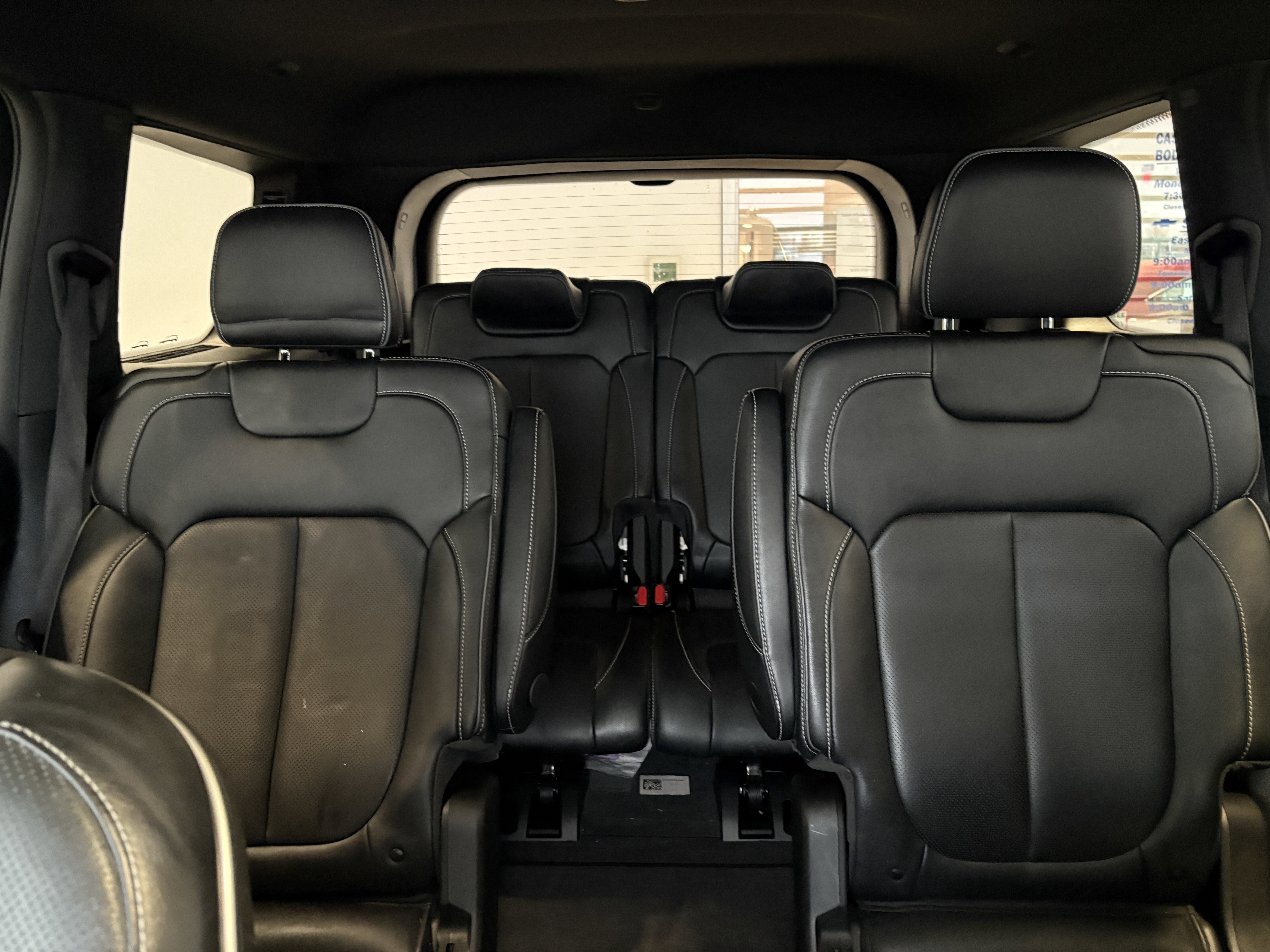 Used 2022 Jeep Grand Cherokee L Overland w/ Luxury Tech Group IV image 22