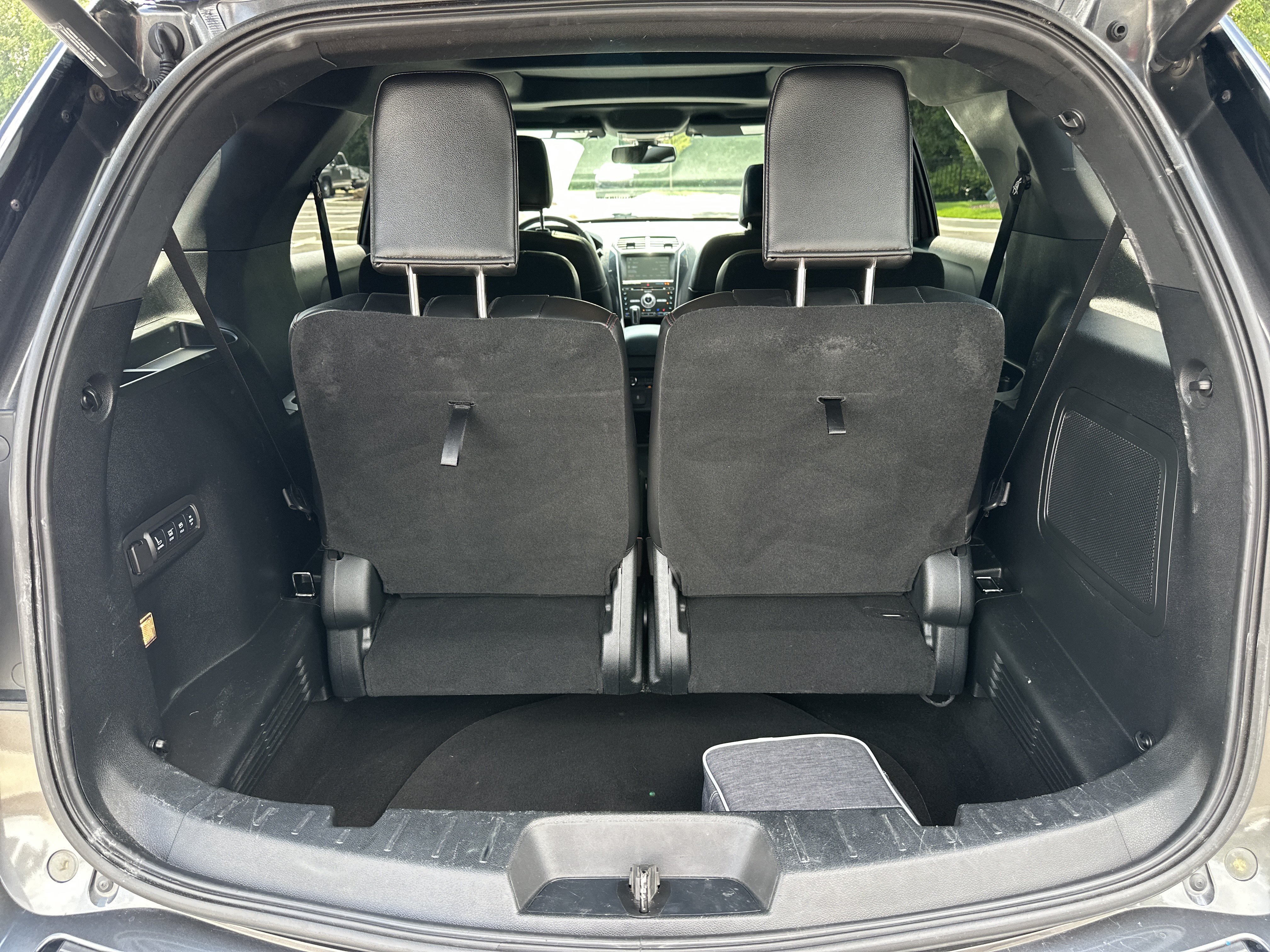 Used 2018 Ford Explorer Sport w/ Equipment Group 401A AWD/4WD image 19