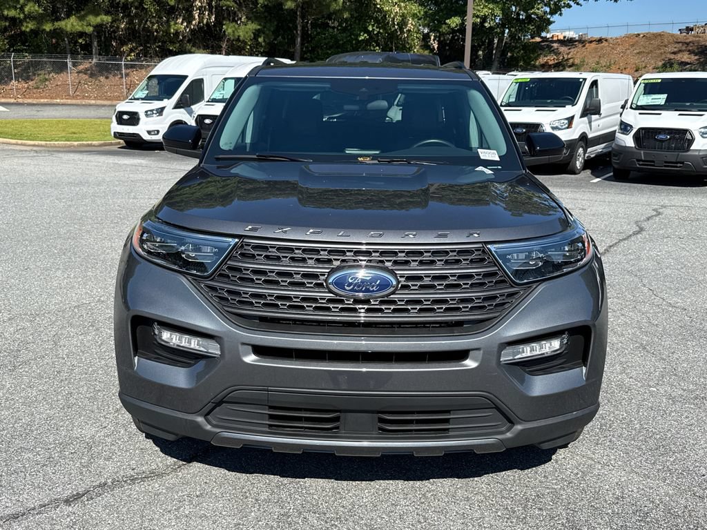 Used 2024 Ford Explorer XLT w/ Equipment Group 202A AWD/4WD video 2