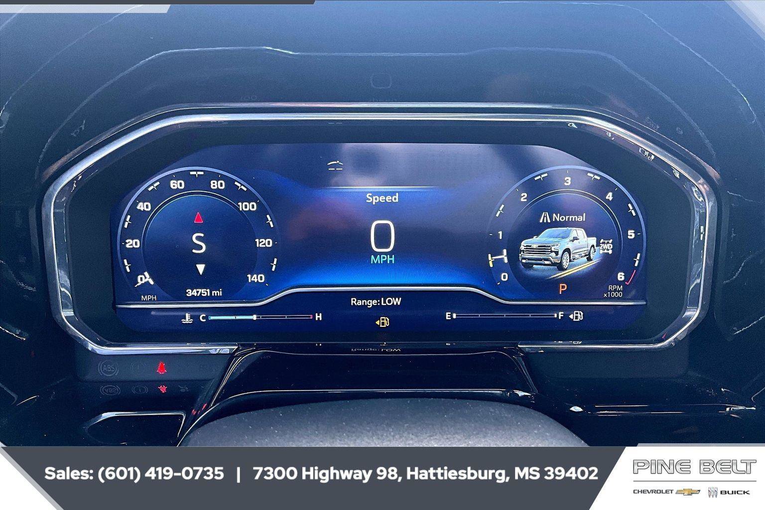 Used 2023 Chevrolet Silverado 1500 High Country w/ Technology Package image 15