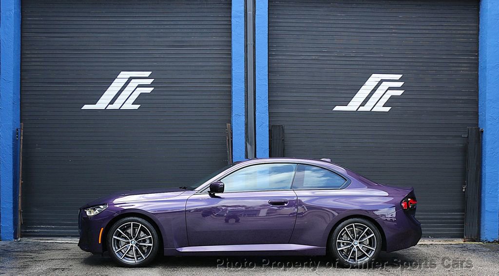 Used 2025 BMW 230i Coupe w/ Premium Package image 2