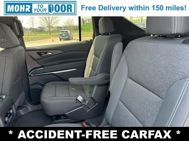 Used 2025 Chevrolet Traverse LT image 28