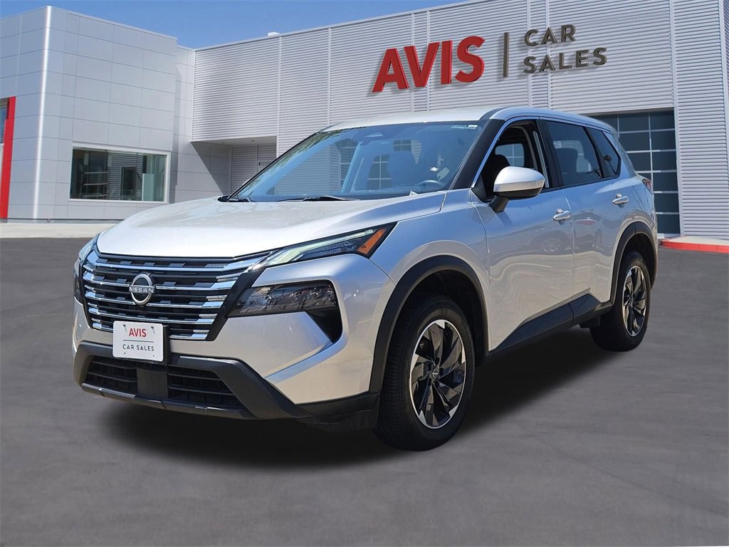 Used 2024 Nissan Rogue SV