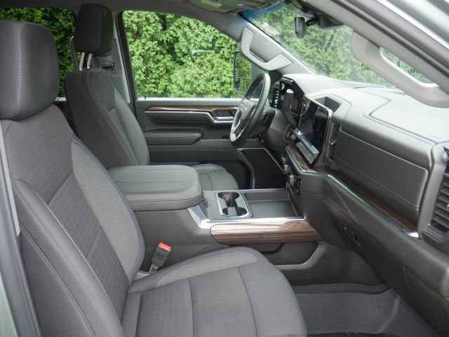 Used 2025 Chevrolet Silverado 3500 LT AWD/4WD image 27