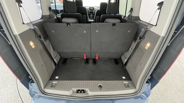 Used 2020 Ford Transit Connect XLT image 47