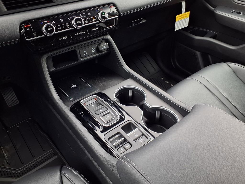 New 2026 Honda Pilot Touring image 17