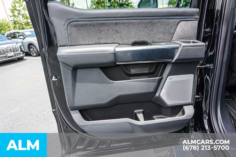 Used 2025 Ford F450 Platinum w/ FX4 Off-Road Package image 53