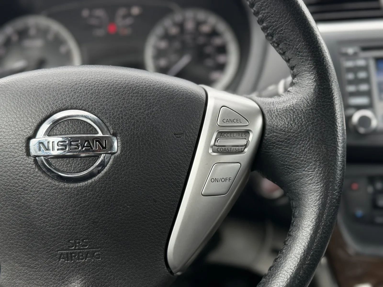 Used 2015 Nissan Sentra SL w/ Navigation Package image 22