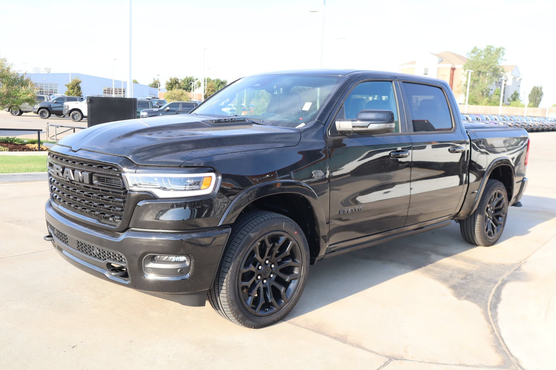 New 2027 RAM 1500 Limited AWD/4WD image 11