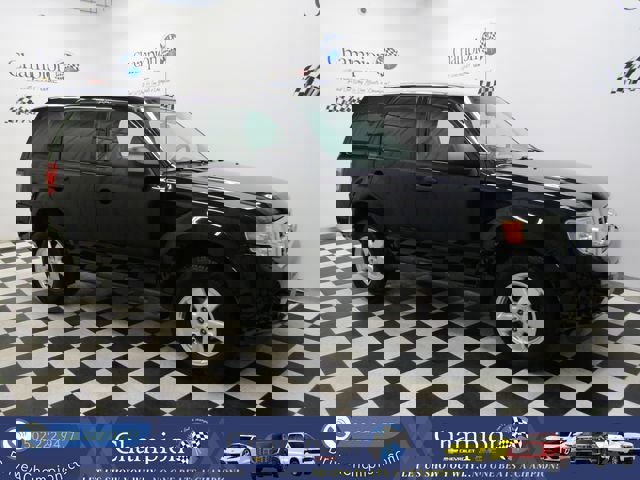 Used 2012 Ford Escape XLS FWD image 1