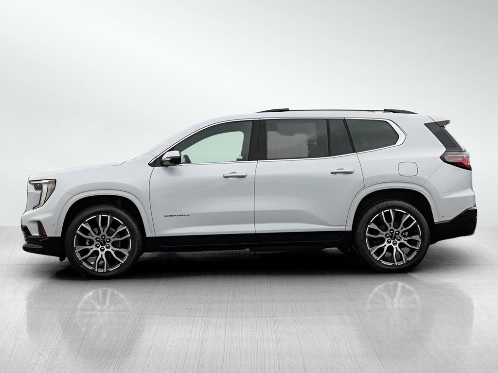 New 2026 GMC Acadia Denali Ultimate w/ LPO, Floor Liner Package AWD/4WD image 4