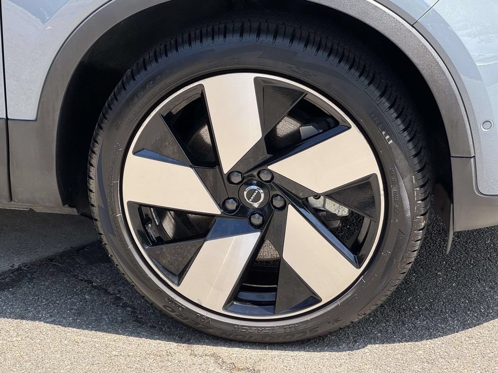 Used 2023 Volvo C40 P8 Recharge Ultimate AWD/4WD image 10