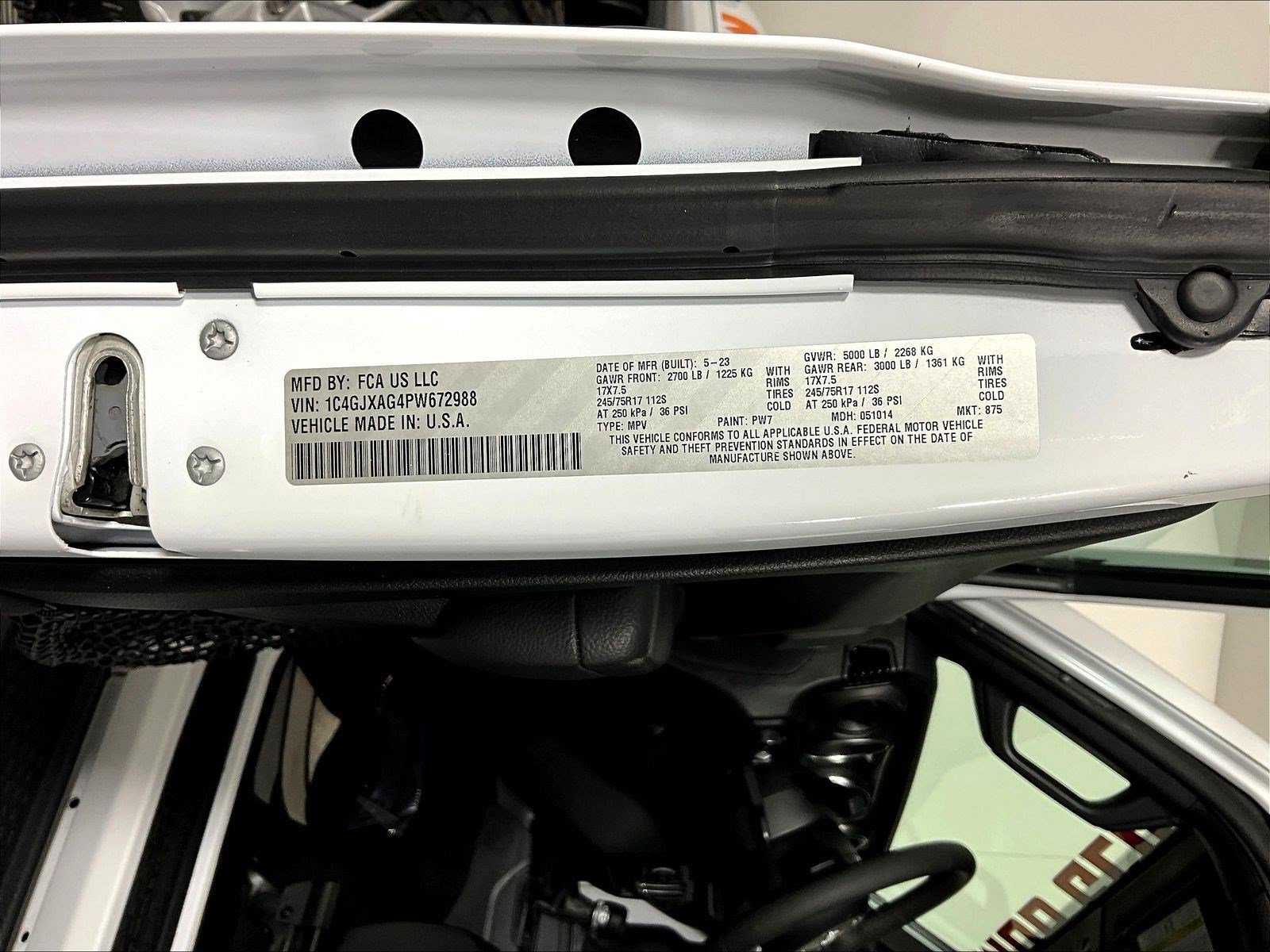Used 2023 Jeep Wrangler Sport AWD/4WD image 19