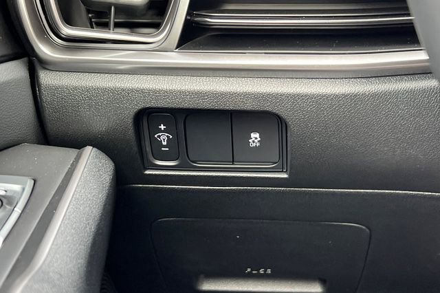 New 2026 Kia Sorento S w/ S Panoramic Sunroof Package image 32