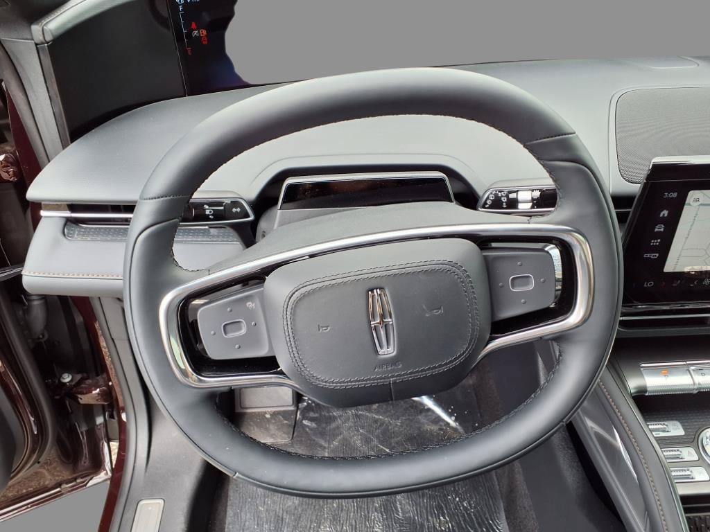 New 2025 Lincoln Nautilus Premier w/ Equipment Group 102A AWD/4WD image 19