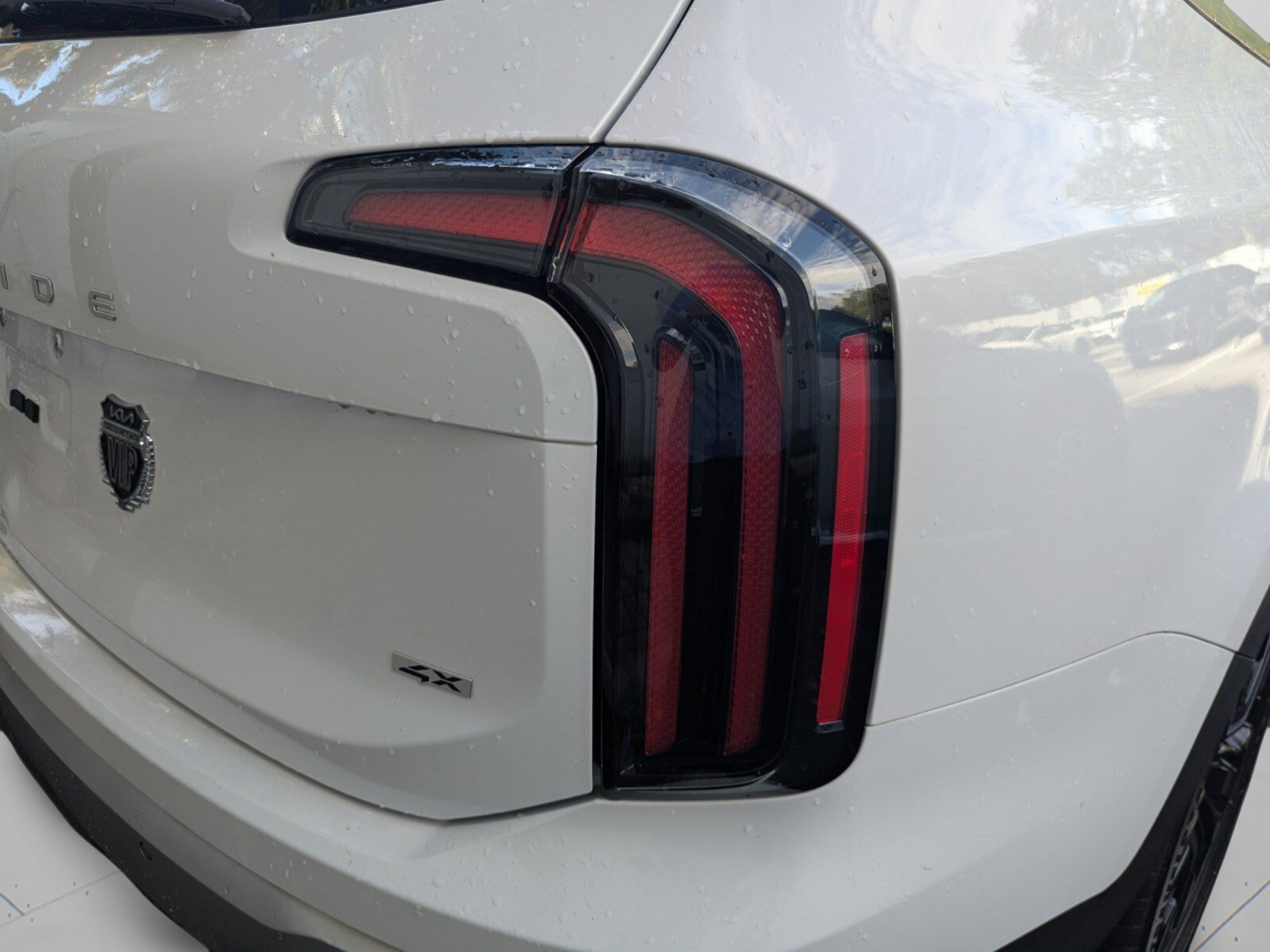 Certified 2024 Kia Telluride SX Prestige AWD/4WD image 42
