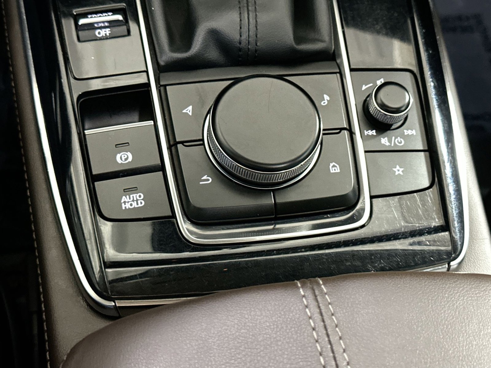 Used 2022 MAZDA CX-30 2.5 Turbo w/ Premium Plus Pkg image 28