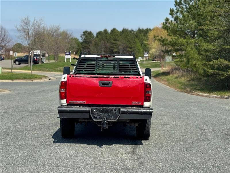 Used 2011 Chevrolet Silverado 3500 W/T image 6