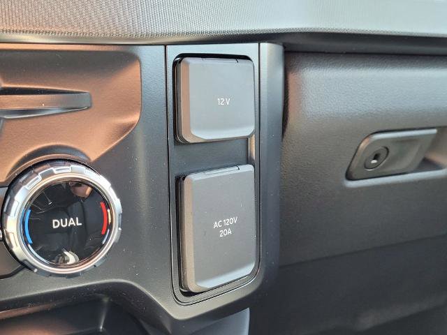 New 2025 Ford F350 Platinum w/ Tremor Off-Road Package image 23