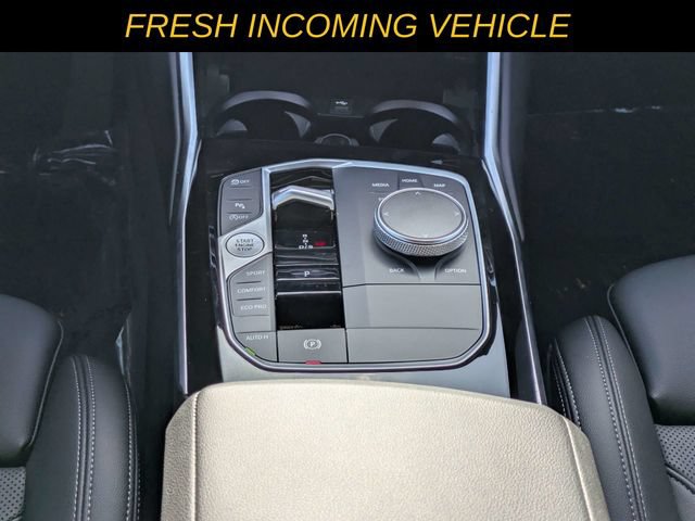 Used 2024 BMW 330i Sedan w/ Convenience Package RWD image 17
