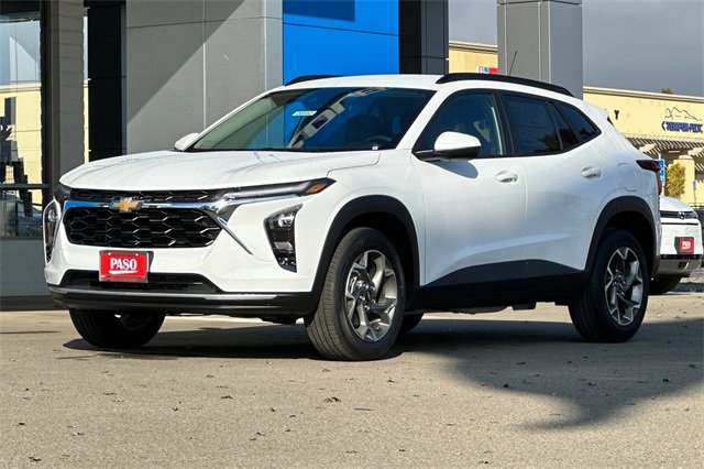 New 2026 Chevrolet Trax LT w/ Driver Confidence Package image 10