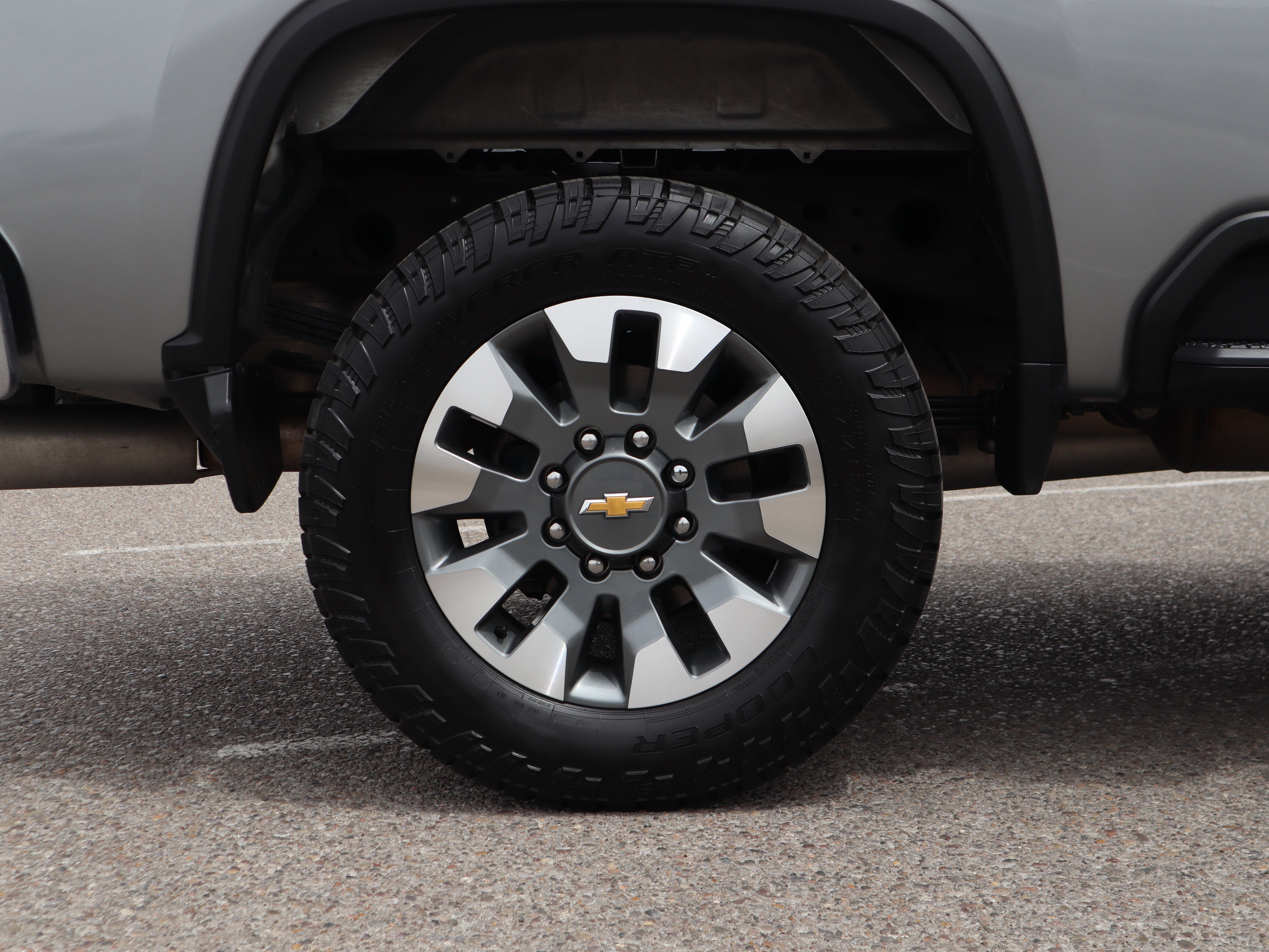 Used 2025 Chevrolet Silverado 2500 LT w/ Texas Edition AWD/4WD image 12