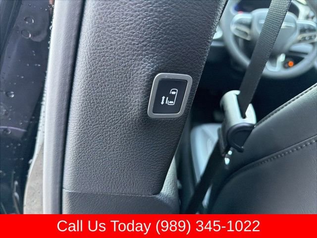 New 2026 Chrysler Voyager LX FWD image 31