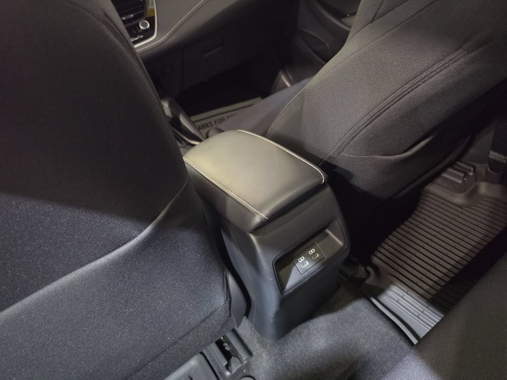 Used 2023 Toyota Corolla SE FWD image 22