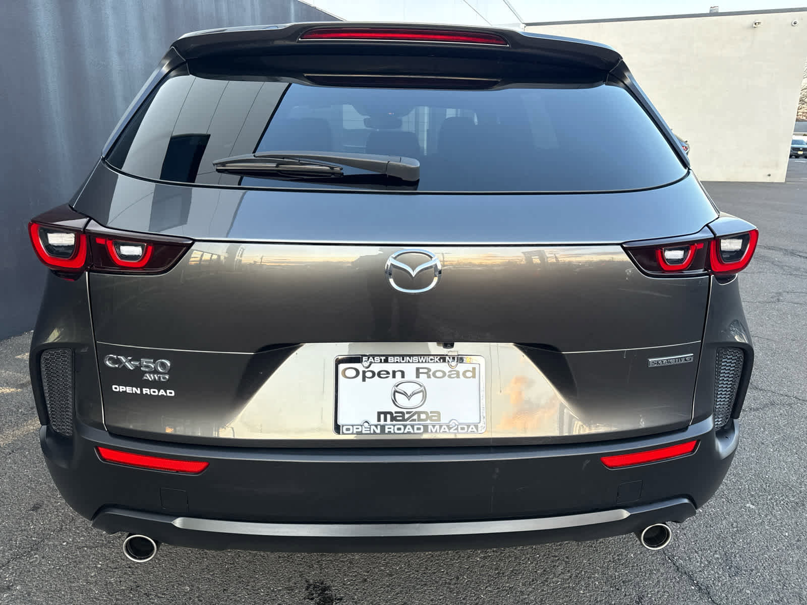 Certified 2025 MAZDA CX-50 AWD 2.5 S w/ Preferred Package image 5