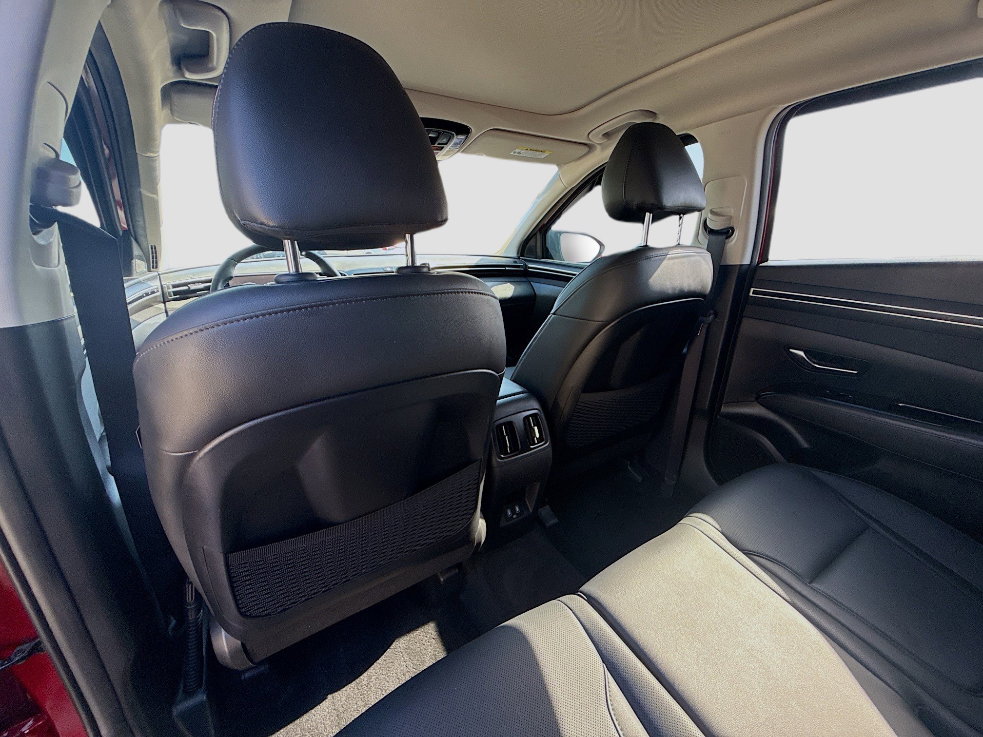 Used 2024 Hyundai Tucson Limited image 23