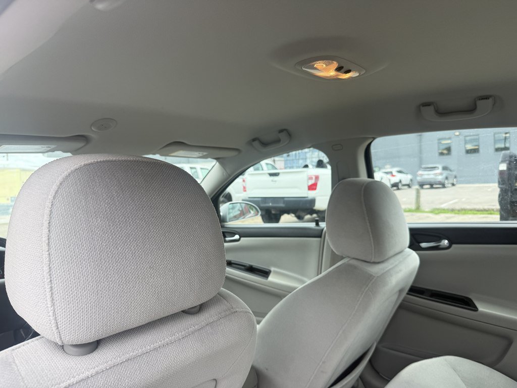 Used 2012 Chevrolet Impala LT FWD image 19