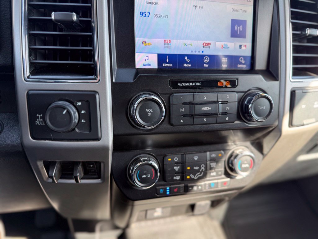 Used 2021 Ford F350 Lariat AWD/4WD image 11